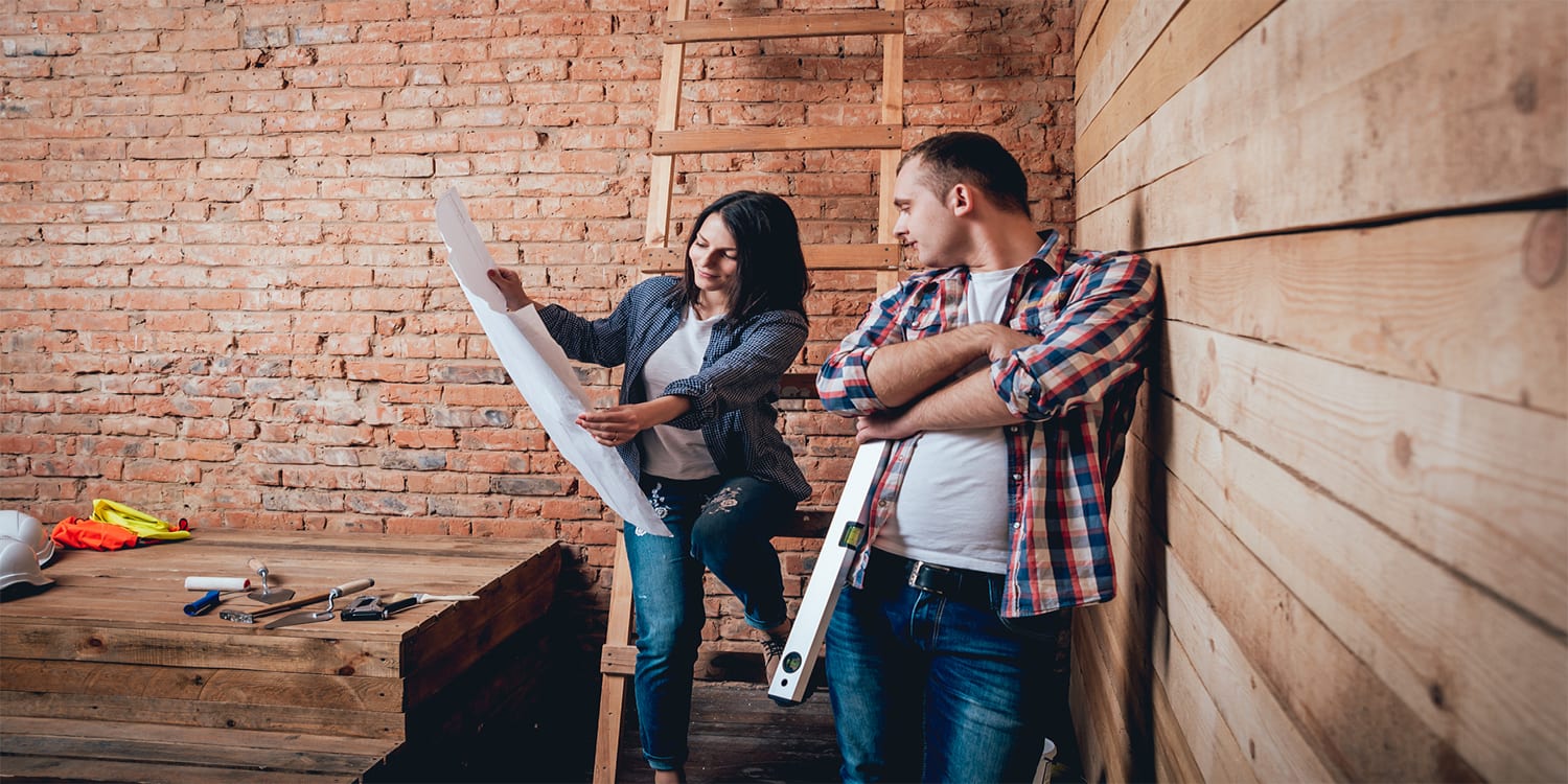 Couple planning renovation, renovation budget tips